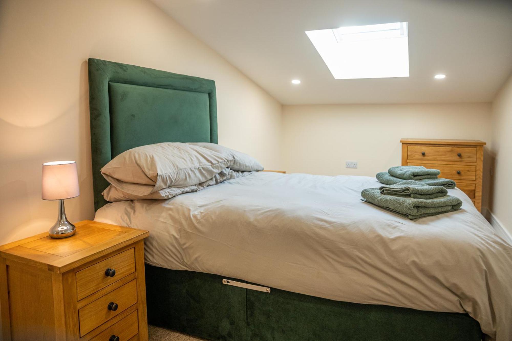 Apartamento Bears Court Cheltenham Exterior foto